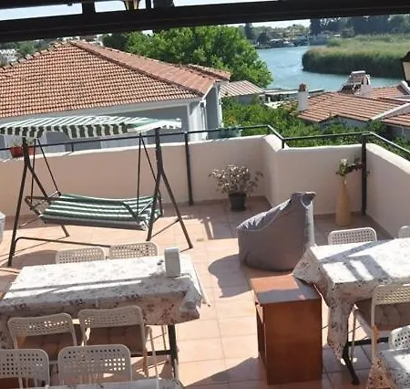 Dalyando Aparthotel *